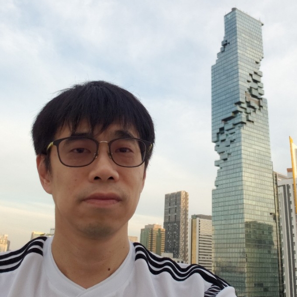 培因的照片