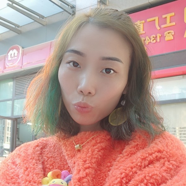 金鱼用爱听歌的照片
