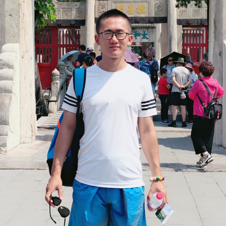 草丛爱明亮的照片