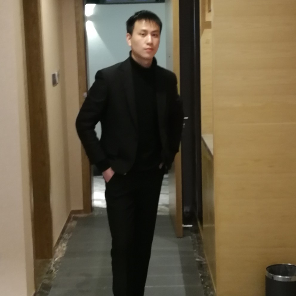 敢爱的男人的照片