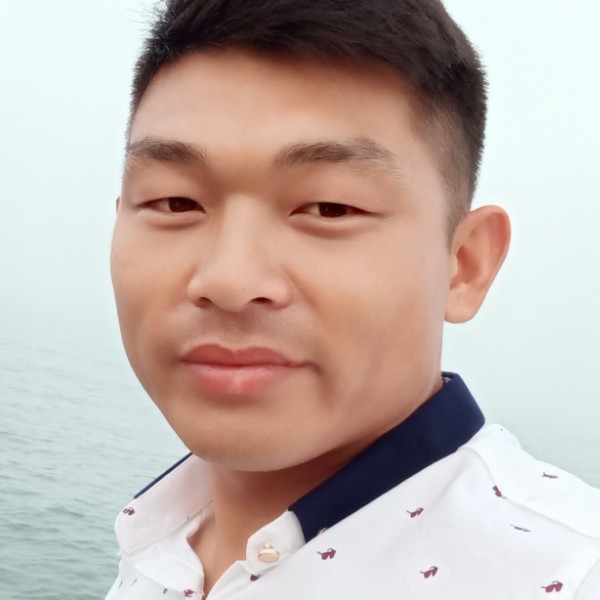 LL…磊的照片