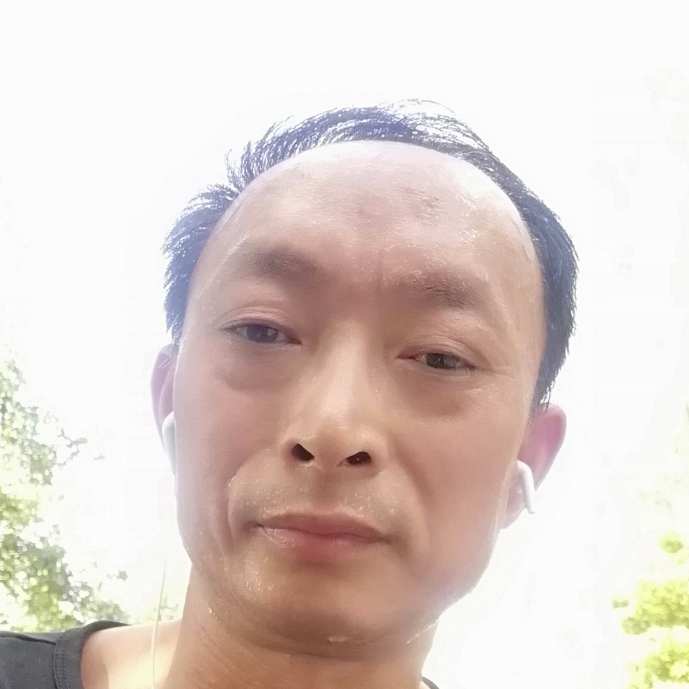 友好爱恋砖头的照片