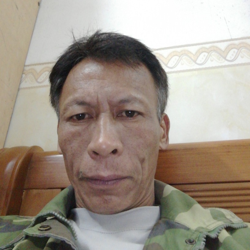 启忠的照片