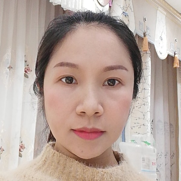 雨落红莲的照片