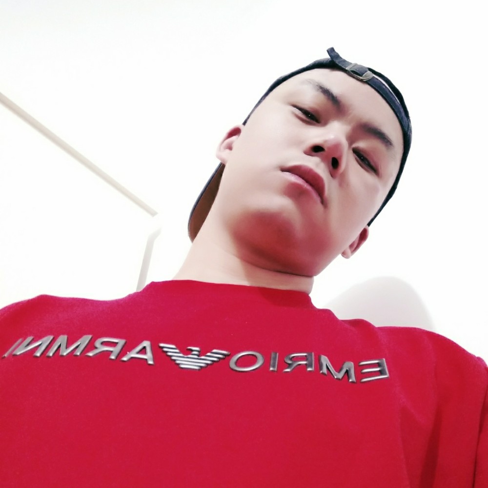 半城 、梅西的照片