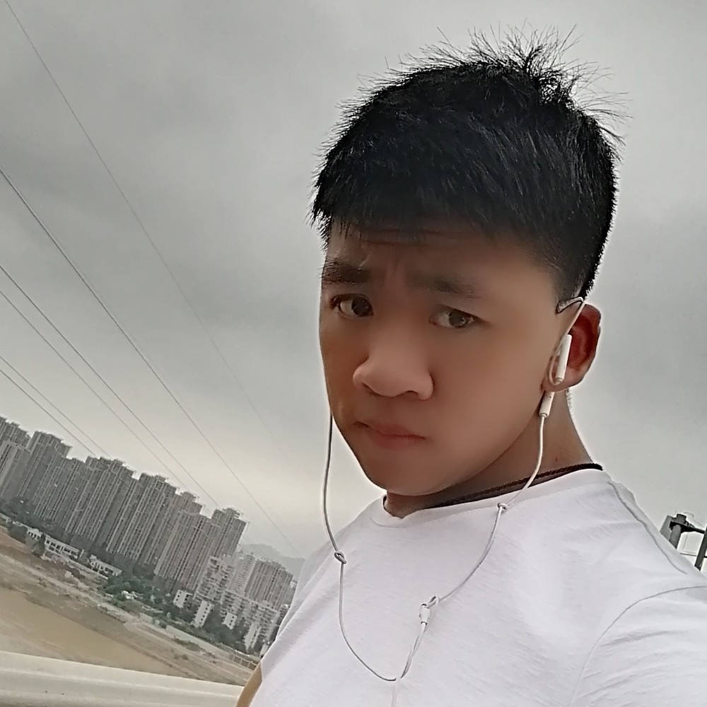 小伟呀的照片