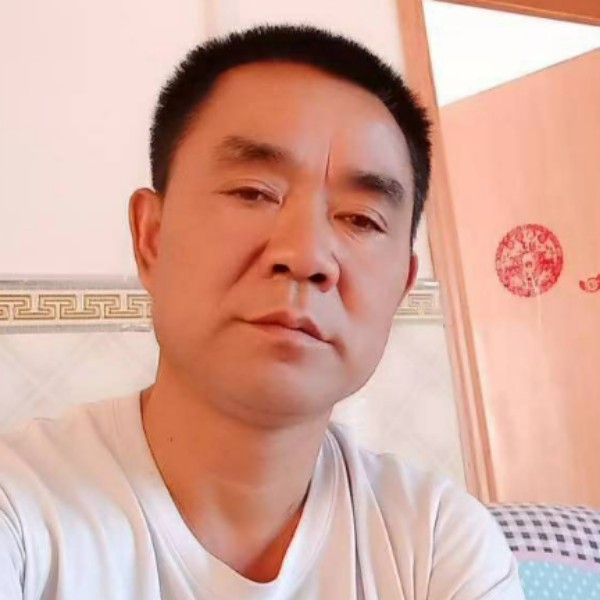 微笑停止昏睡的照片