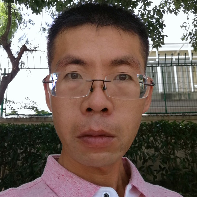 熊鹰2的照片