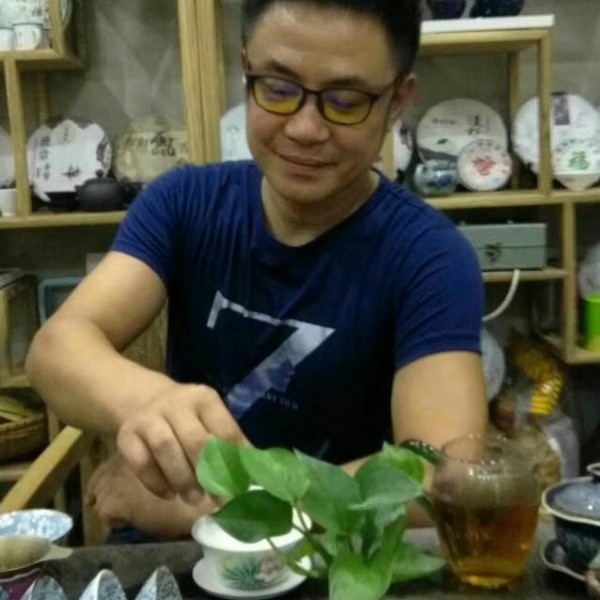 辛勤笑樱桃的照片