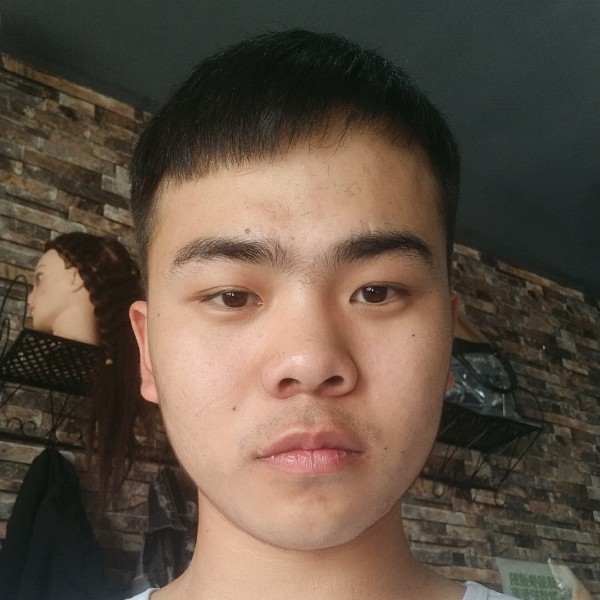 诺言还动人的照片