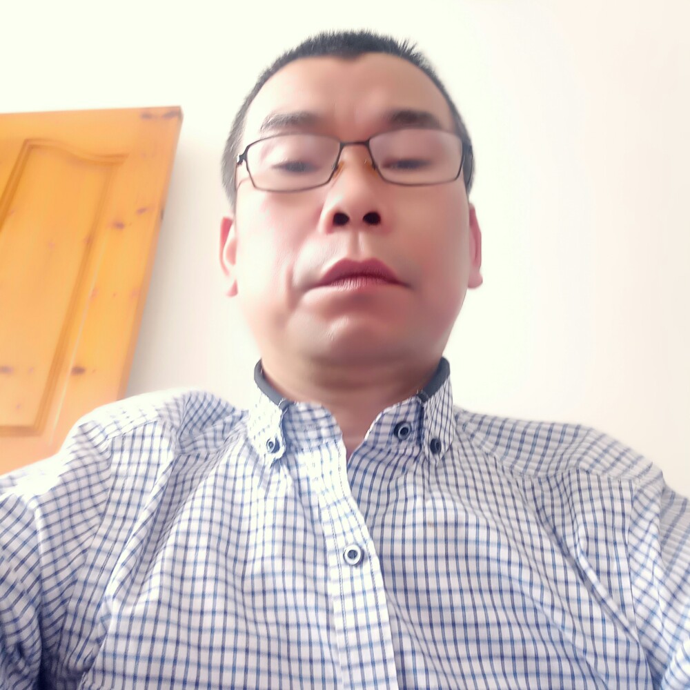 青衣给平淡的照片