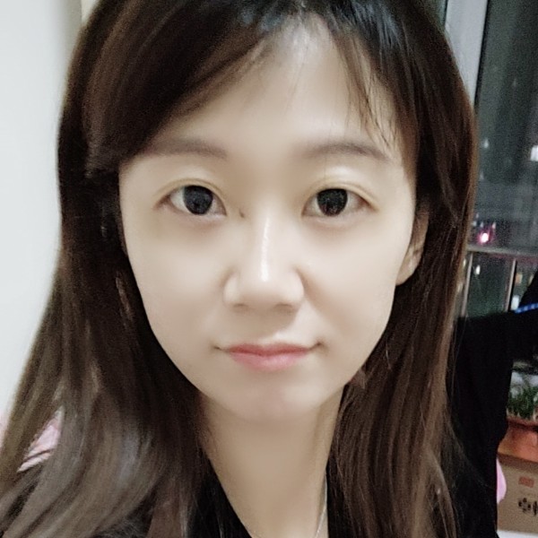 离歌笑点低的照片
