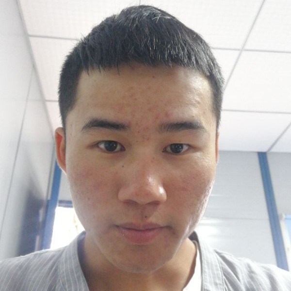 何云金的照片