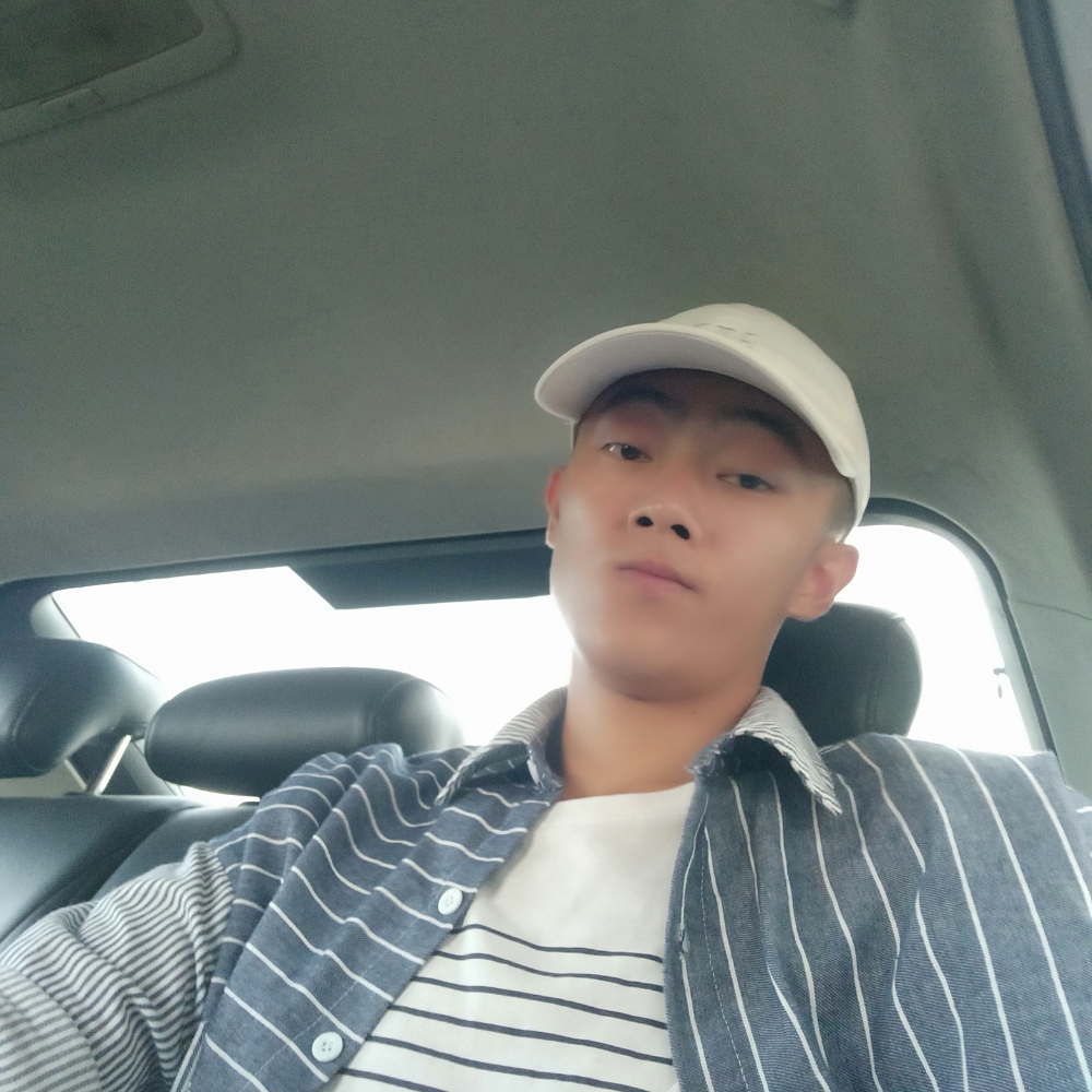 面包吃醋柔弱的照片