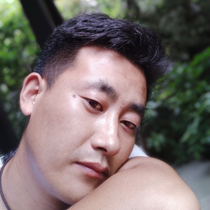 月饼笨笨的照片