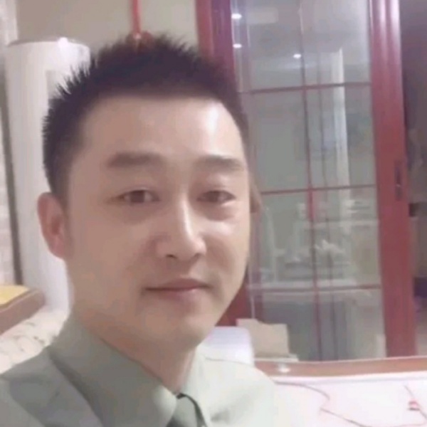 如梦愿谁的照片