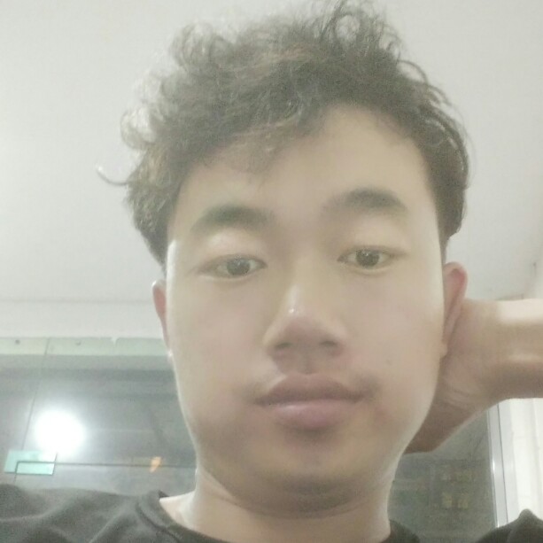 青琯个性的照片