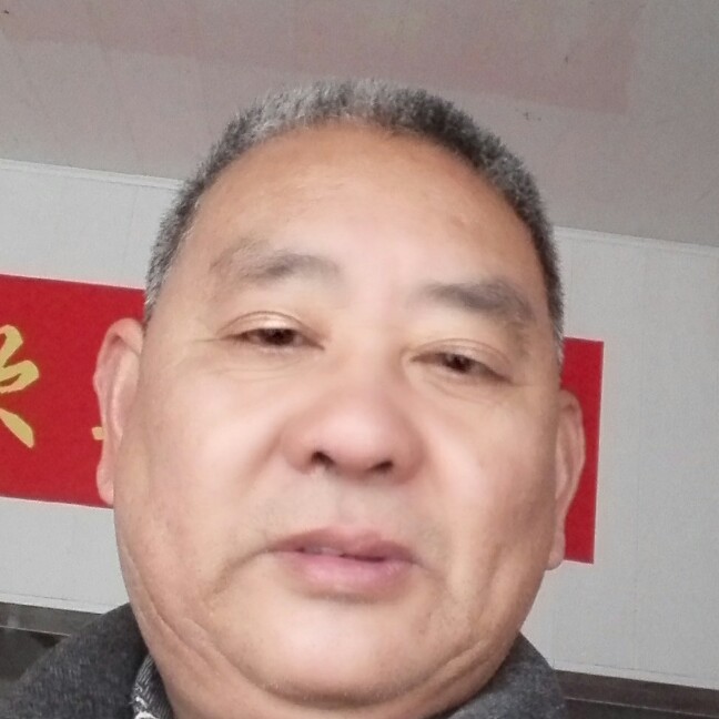 负责电灯胆的照片