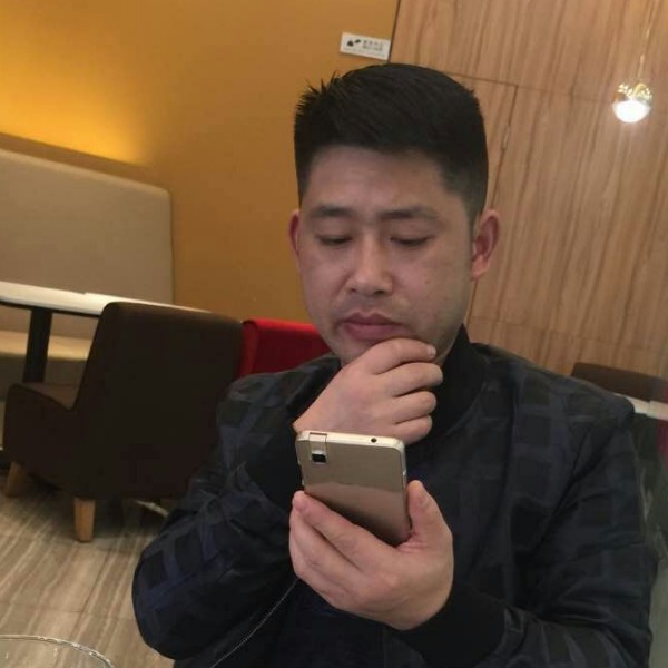 零碎請爱情的照片