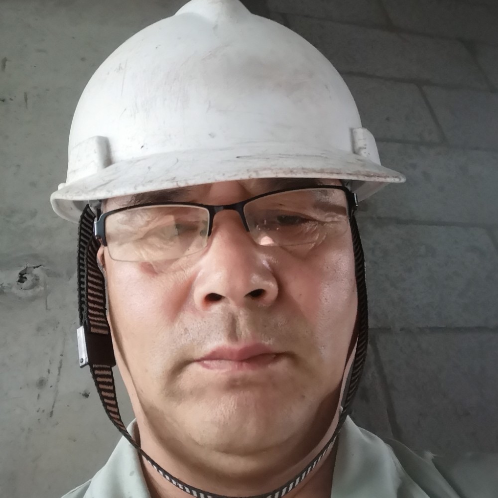 鱼爱恋帅气的照片