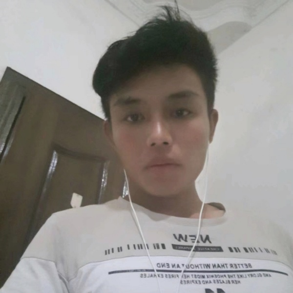 空白格~的照片