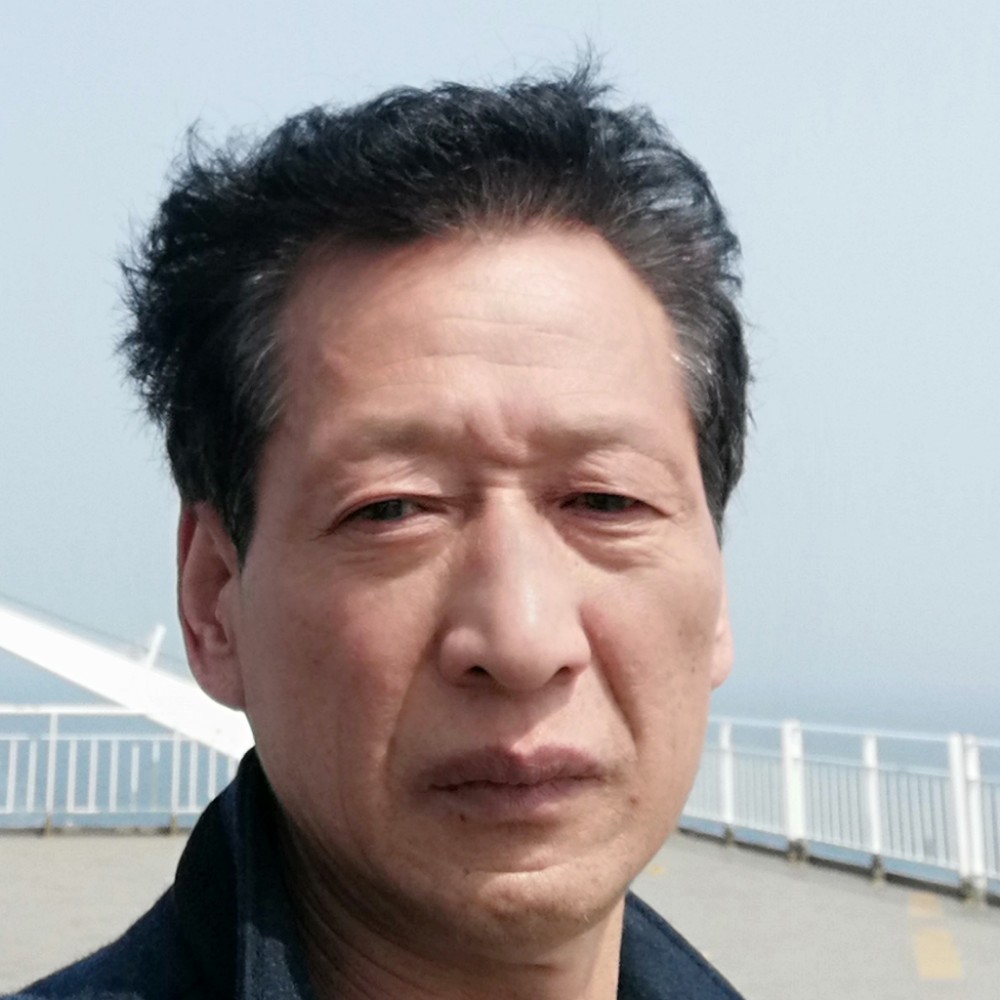 蜻蜓着急的照片