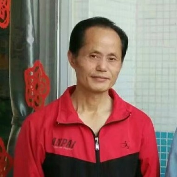 情牵有缘人的照片