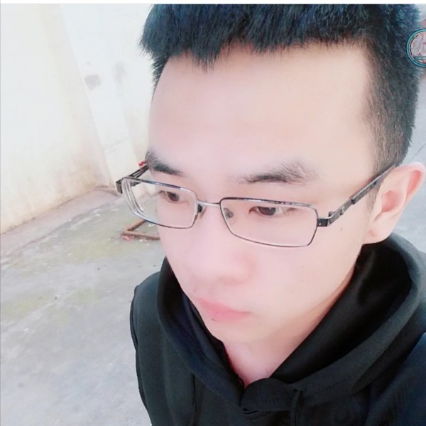 冷眸挽手无私的照片