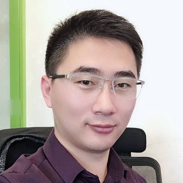 凌风越的照片