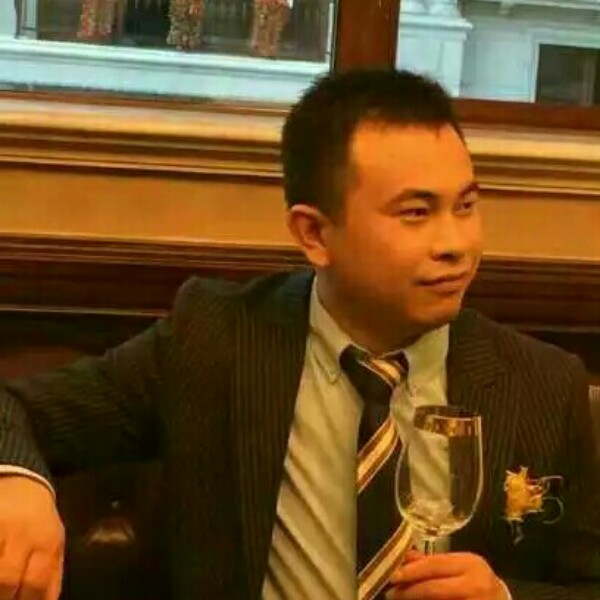 水影甜美的照片