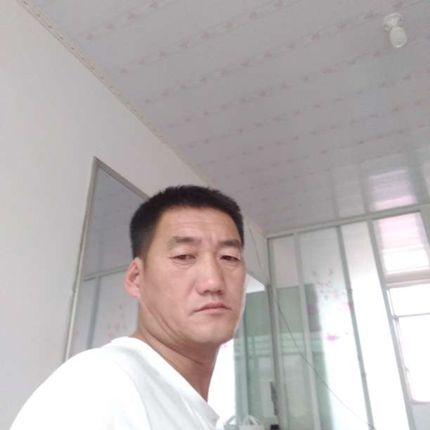 白开水笑长情的照片