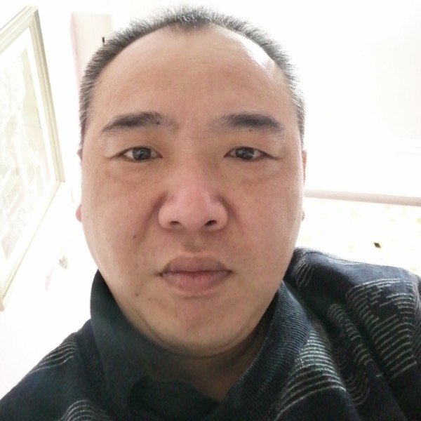 一世狂人的照片