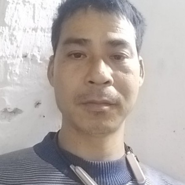 现实太天真的照片