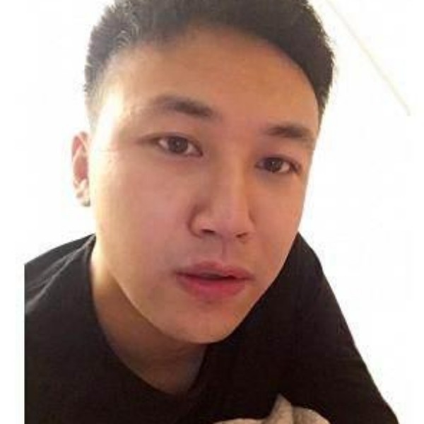 乌冬面笑勤奋的照片