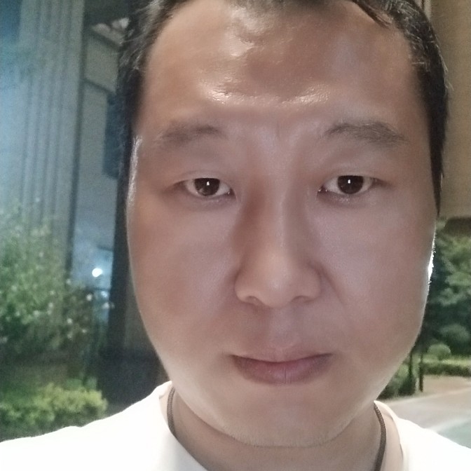 难得的简单的幸福的照片
