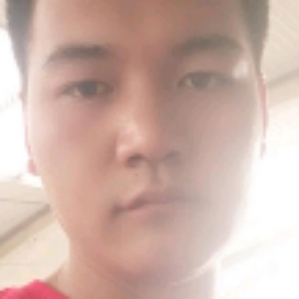 欣慰漫步春华的照片