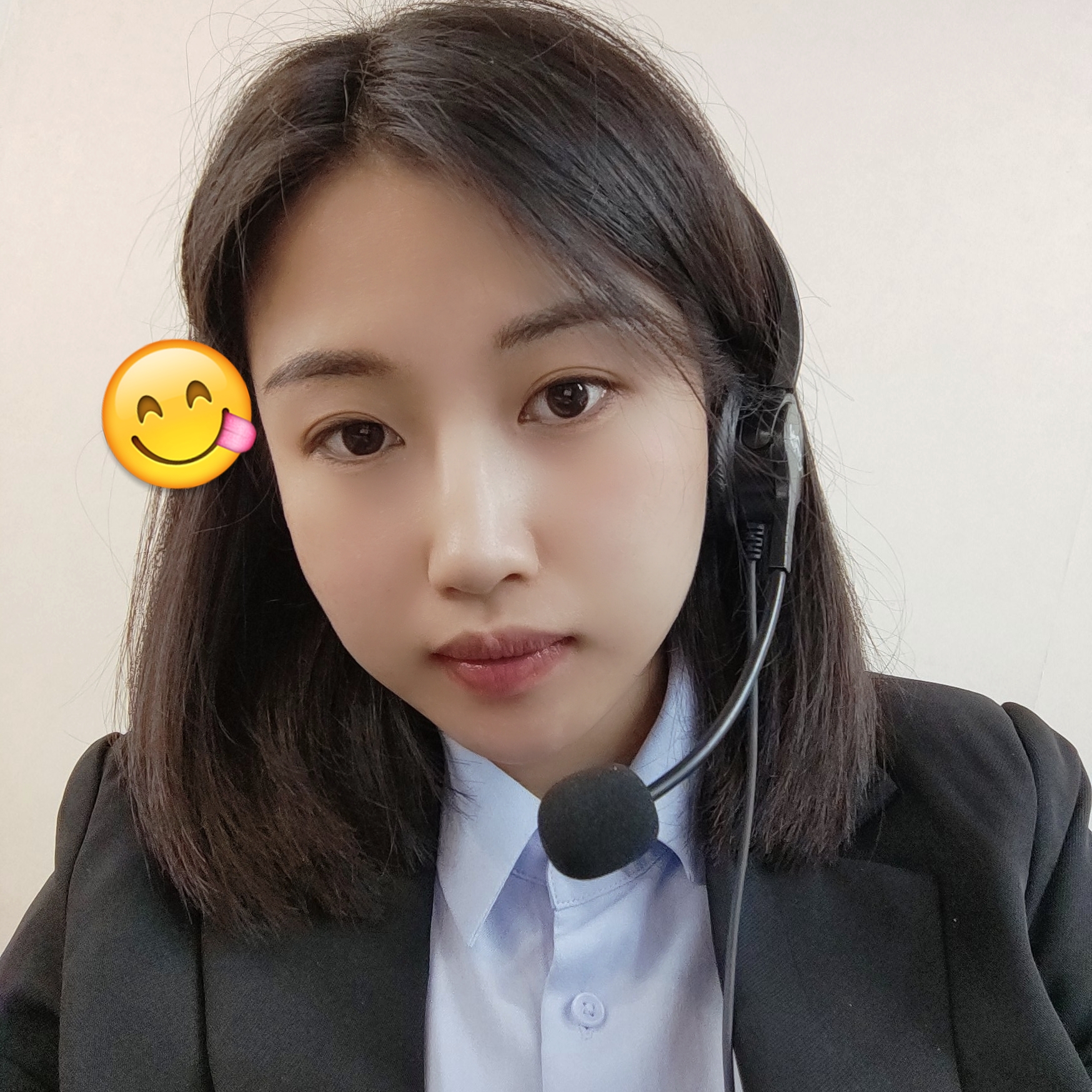 王乔一的照片