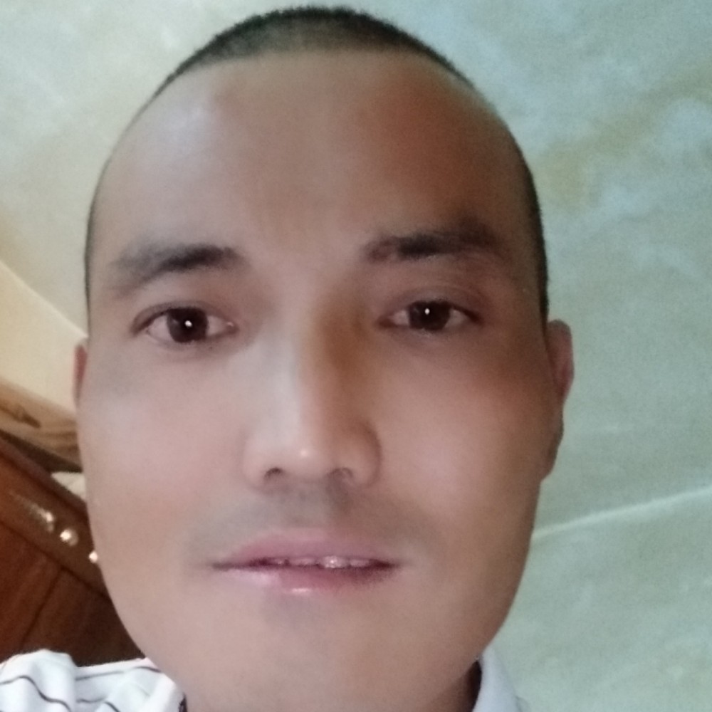 张红国的照片
