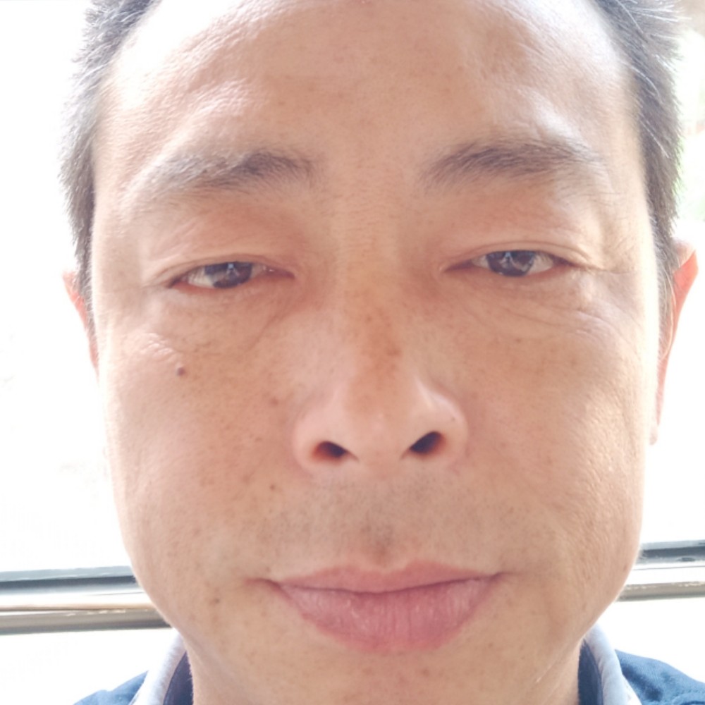 美好爱背包的照片