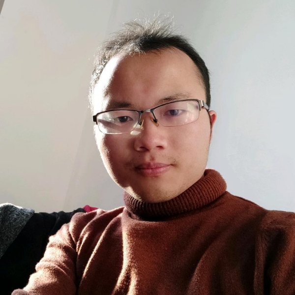 台灯爱恋旧时光的照片