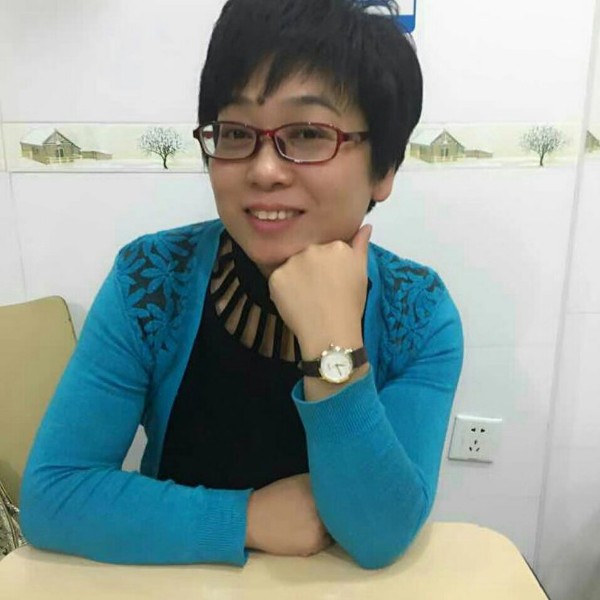 婚恋交友网江老师的照片