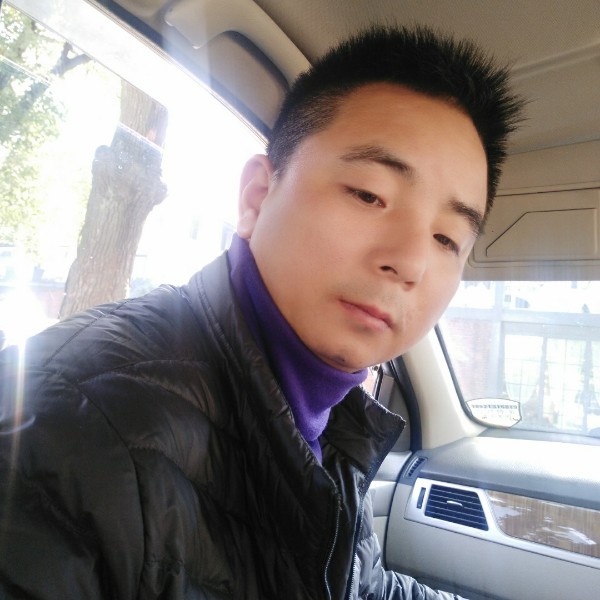 单身熟男的照片