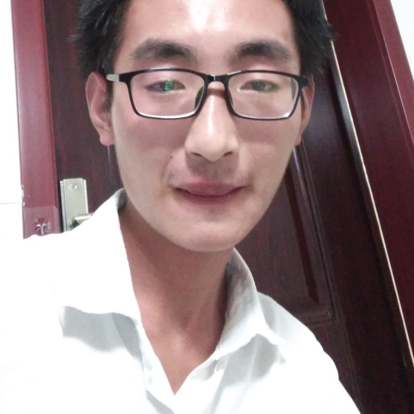 河马贪玩的照片