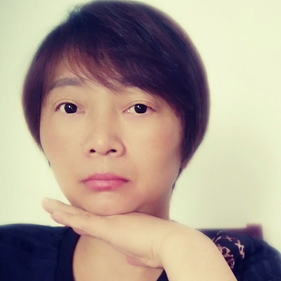 卢琼的照片