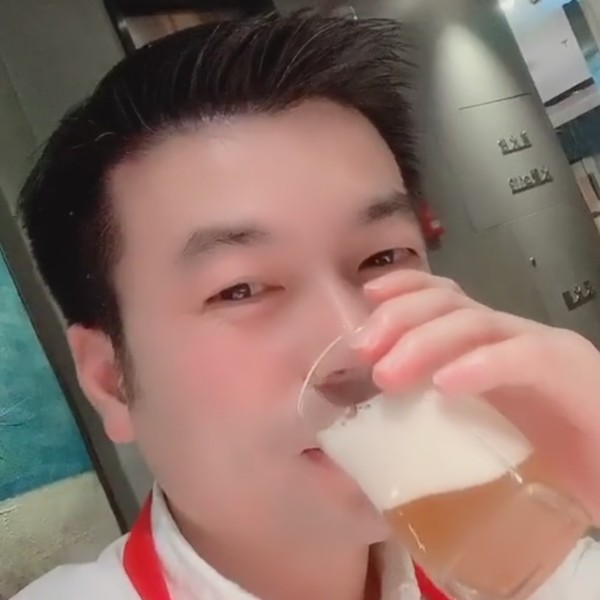 无语影子的照片