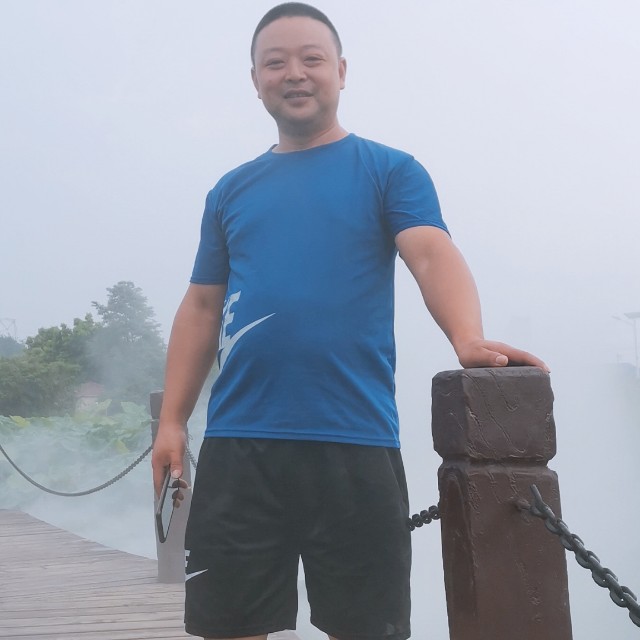愿得一心的照片