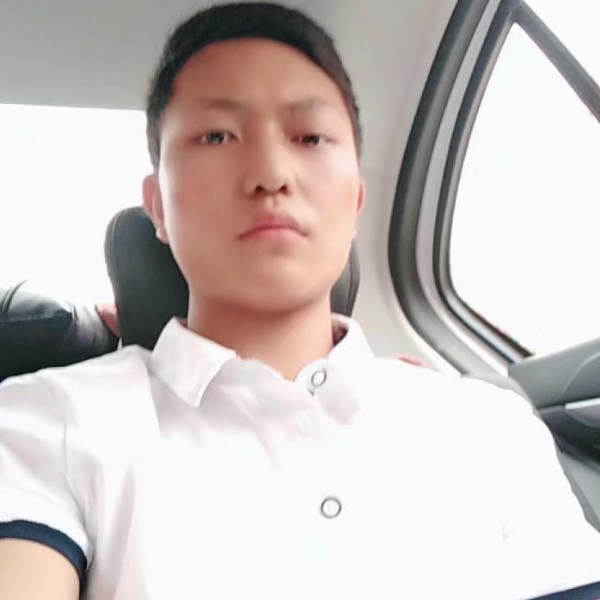 彭雨雨的照片