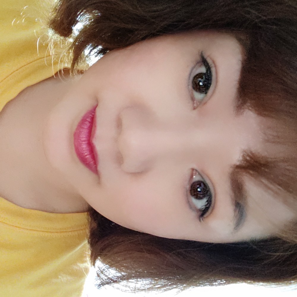 欣舞飞扬的照片