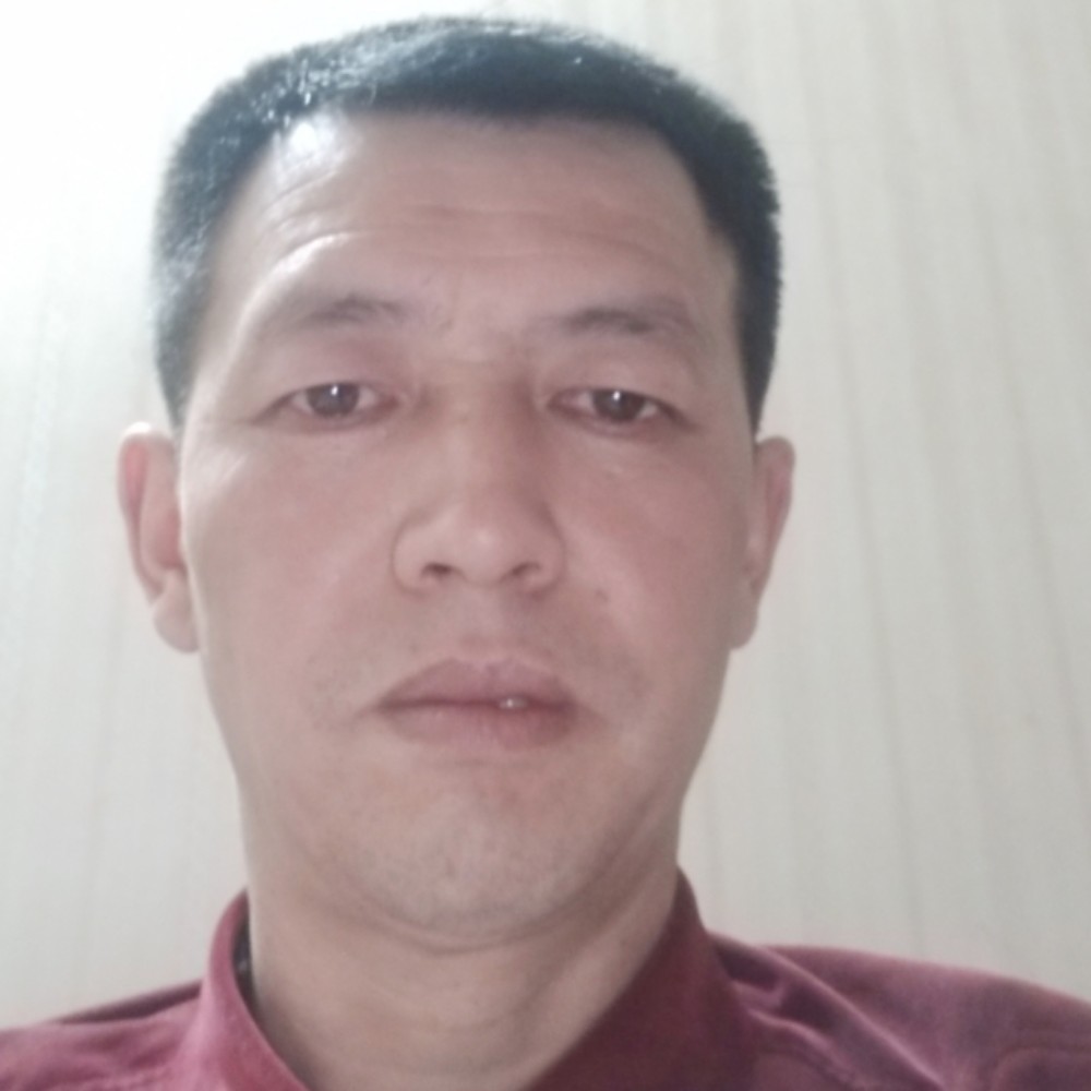孤单的漂泊。的照片