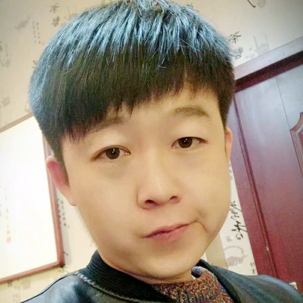 缺个祖宗的照片